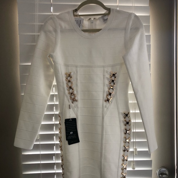 Dress - Picture 1 of 4